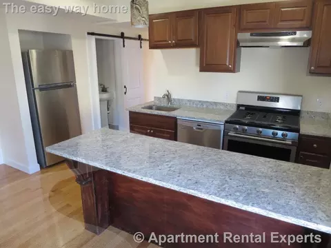 21 Weitz St #2, Boston, MA 02134