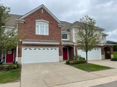 6231 Windemere Ln, Utica, MI 48316