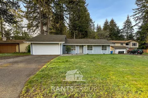8623 9th Way SE, Lacey, WA 98513