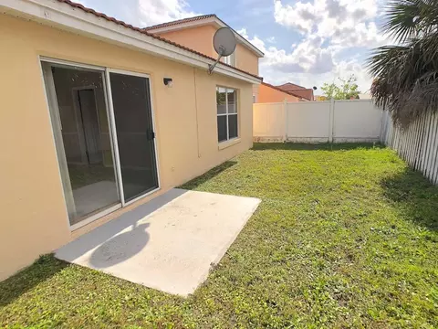 2298 Santa Lucia St, Kissimmee, FL 34743