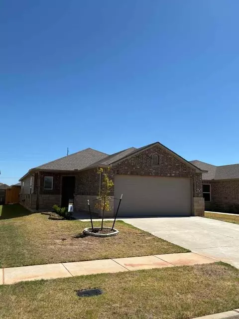 11632 Annette Dr, Yukon, OK 73099