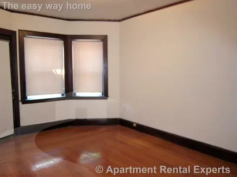 163 Summer St #4, Somerville, MA 02143