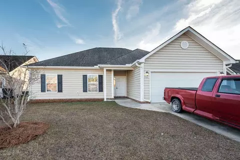 7737 Eagle Lake Rd, North Charleston, SC 29418