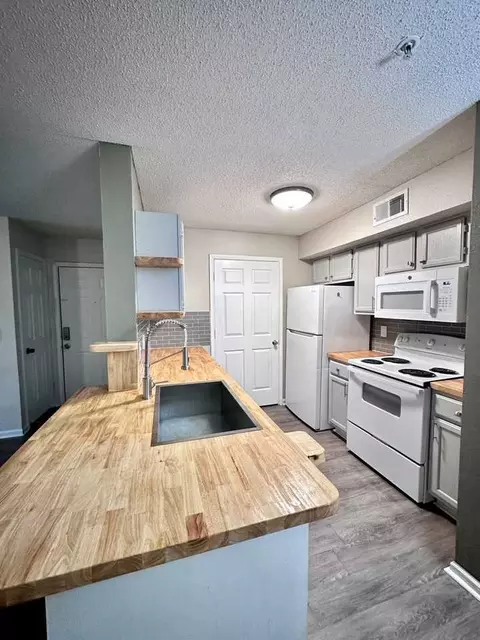 4000 Dancing Cloud Ct #006, Destin, FL 32541