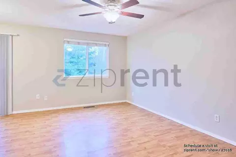 43 SW 206th Ave, Beaverton, OR 97006