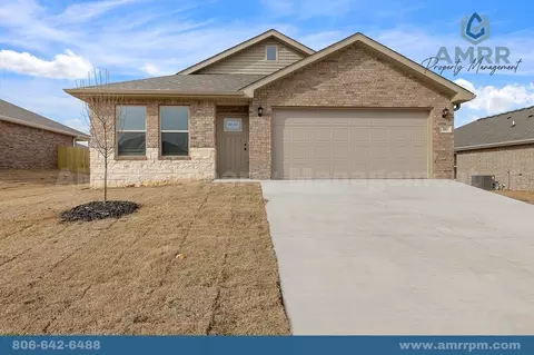 201 SW Vicki St, Gentry, AR 72734