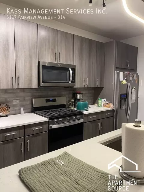 5117 Fairview Ave #314, Downers Grove, IL 60515