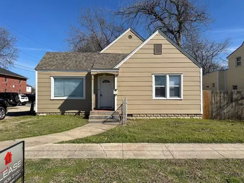 607 S Santa Fe Ave, Norman, OK 73069