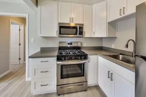 1549 San Carlos Ave #27, San Carlos, CA 94070