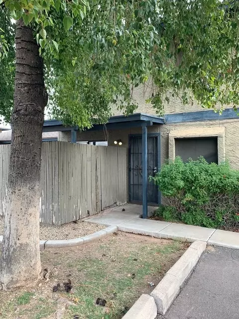 286 W Palomino Dr #115, Chandler, AZ 85225