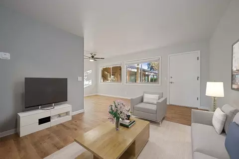 284 Tyrella Ave #08, Mountain View, CA 94043