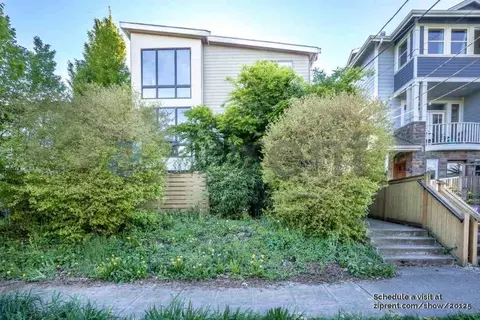 215 24th Ave E #D, Seattle, WA 98112