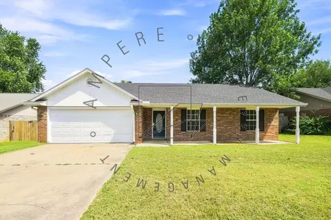 4278 W Patrick St, Fayetteville, AR 72704