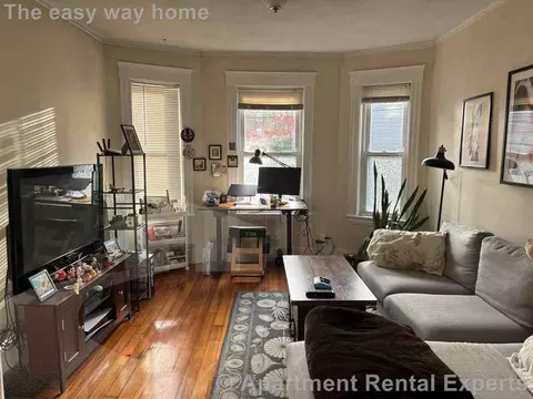9 Orrin St #1, Cambridge, MA 02138