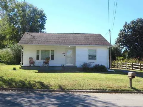 105 W Main St #NA, Alexandria, TN 37012