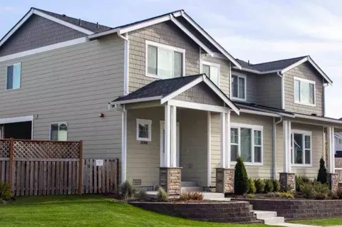 535 Sandalwood Dr SW #103, Olympia, WA 98502