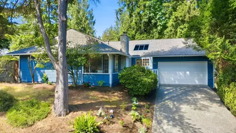 4533 147th Ave SE, Bellevue, WA 98006