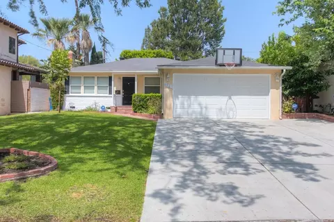 4921 Placidia Ave, Los Angeles, CA 91601