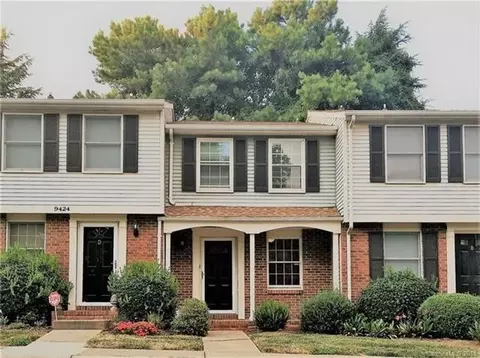 Lexington Cir, Charlotte, NC 28213