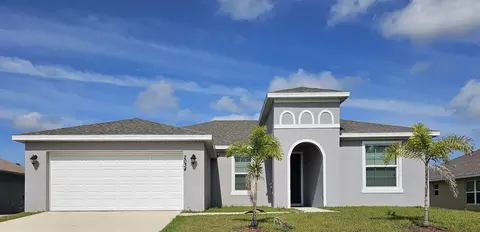 2034 Garbett Ave SW, Palm Bay, FL 32908