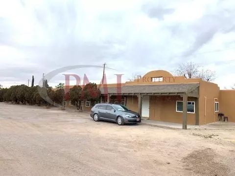 450 W Picacho Ave #1-5, Las Cruces, NM 88005