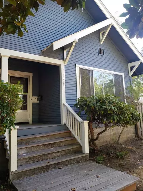 1995 Harris St, Eugene, OR 97405