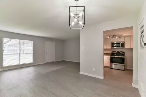 6608-6612 6608-6612 South Fwy #6612-24, Fort Worth, TX 76134