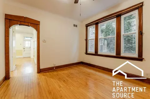 2132 W Iowa St #2R, Chicago, IL 60622