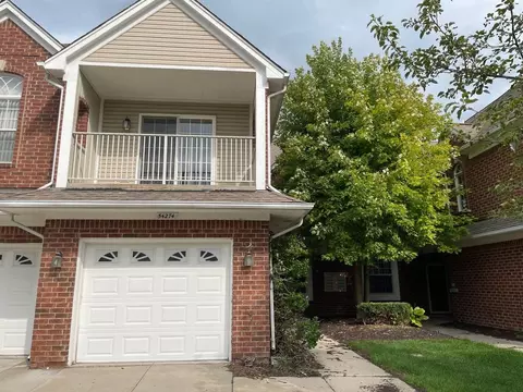 54274 E Annsbury Cir, Utica, MI 48316