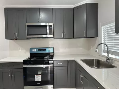 3153 Garden Ave, Los Angeles, CA 90039