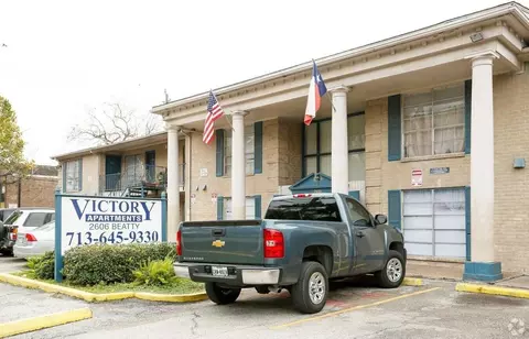 2606 Beatty St, Houston, TX 77023