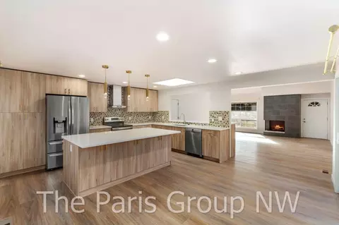 15734 NE 1st St, Bellevue, WA 98008