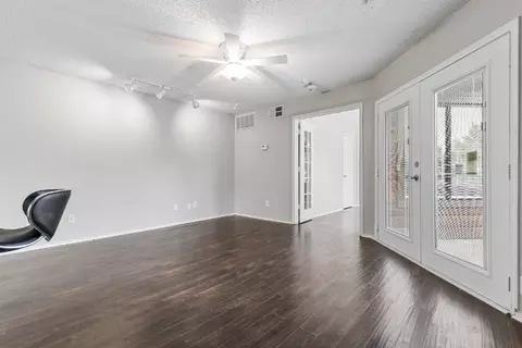 1712 Baird Farm Cir #2303, Arlington, TX 76006