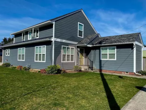 1515 N 2nd Ave, Stayton, OR 97383