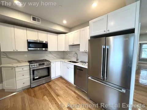 73 Pearl St #2, Somerville, MA 02145