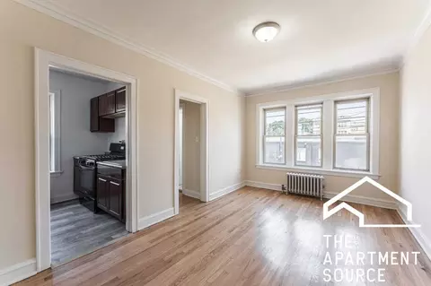 2107 Grove Ave #204, Berwyn, IL 60402