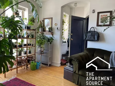 2019 N Humboldt Blvd #2E, Chicago, IL 60647