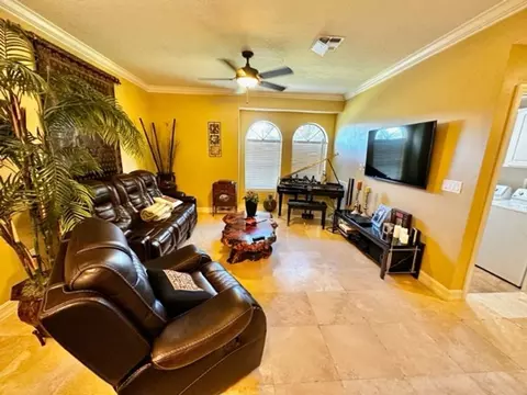 4232 Messina Dr, Lake Mary, FL 32746