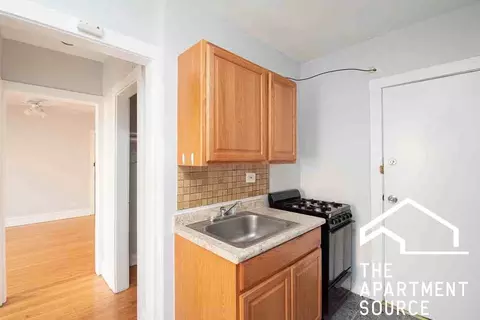 4600 N Beacon St #4B, Chicago, IL 60640