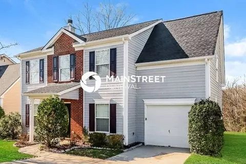 2032 Pimpernel Rd, Charlotte, NC 28213