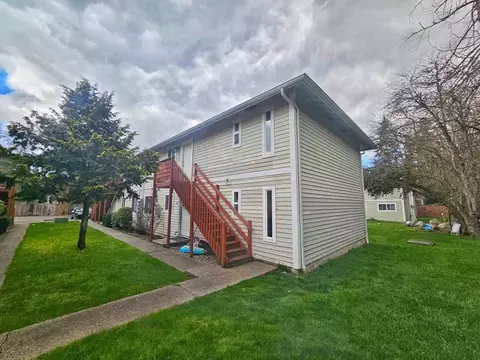 5030 212th St SW #C, Mountlake Terrace, WA 98043