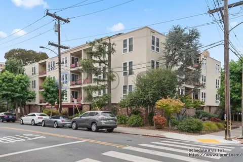 245 Montecito Ave #304, Oakland, CA 94610