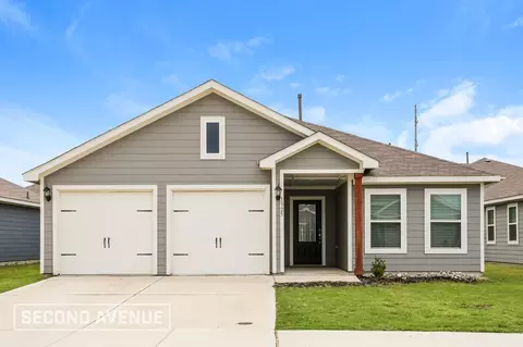 1325 Woodwinds Dr, Fort Worth, TX 76140