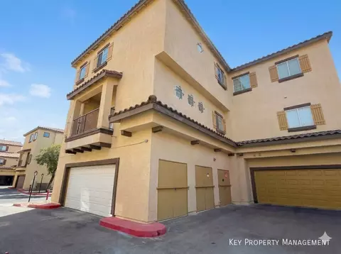 5945 Palmilla St #1, North Las Vegas, NV 89031