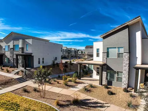 5772 S Russet Sun Dr, Saint George, UT 84790