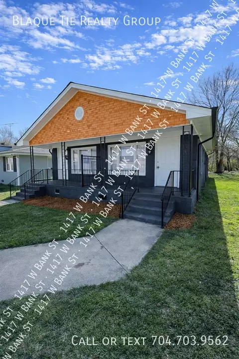 1417 W Bank St, Salisbury, NC 28144