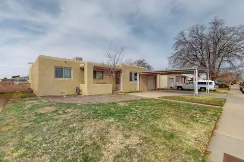 3107 Aliso Dr NE, Albuquerque, NM 87110