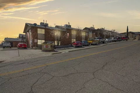 3313 Johnson Ave #16, El Paso, TX 79930