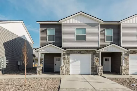 534 Harvester Ave, Sugar City, ID 83448