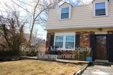 1806 Palmer Park Rd, Landover, MD 20785